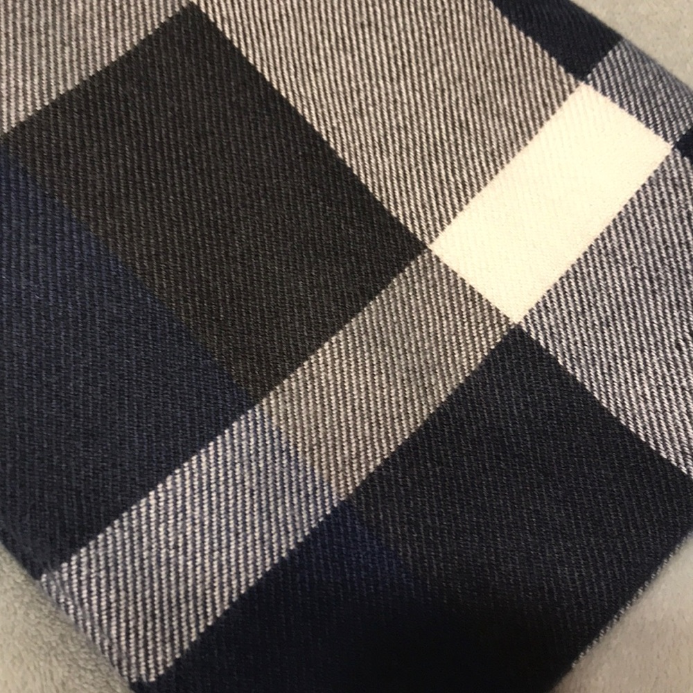 plush-apparel ULTRA SOFT FLEECE PLAID SCARF - Picture 4 of 8